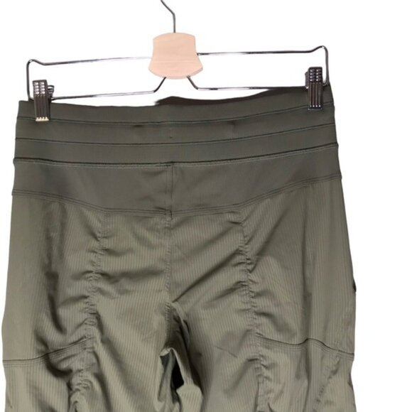 Size 6 Lululemon Studio Pant II *Unlined (Regular) Fatigue Army Green - Picture 12 of 13